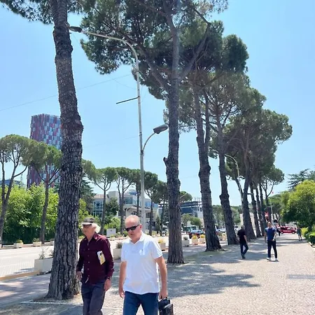 Central City Apartment Tirana 아파트