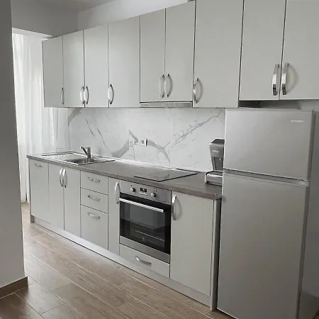 Central City Apartment Tirana * 티라나