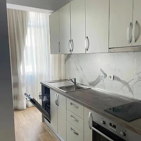 Central City Apartment Tirana * 티라나